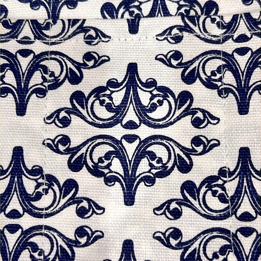 Tri Fold 12 Pocket Navy and White Damask Travel Organizer NEW!